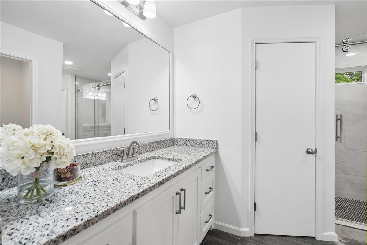 27020 Fm 902 Collinsville TX 76233