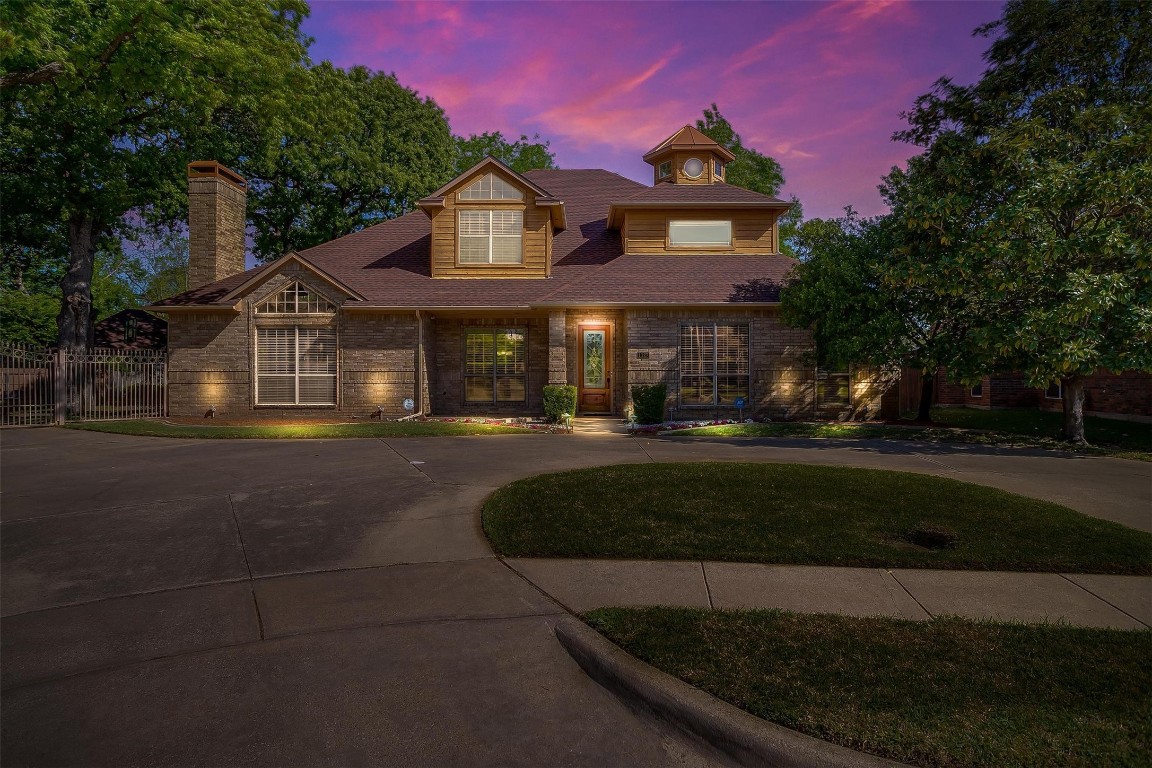 1127 Christopher Court Irving TX 75060