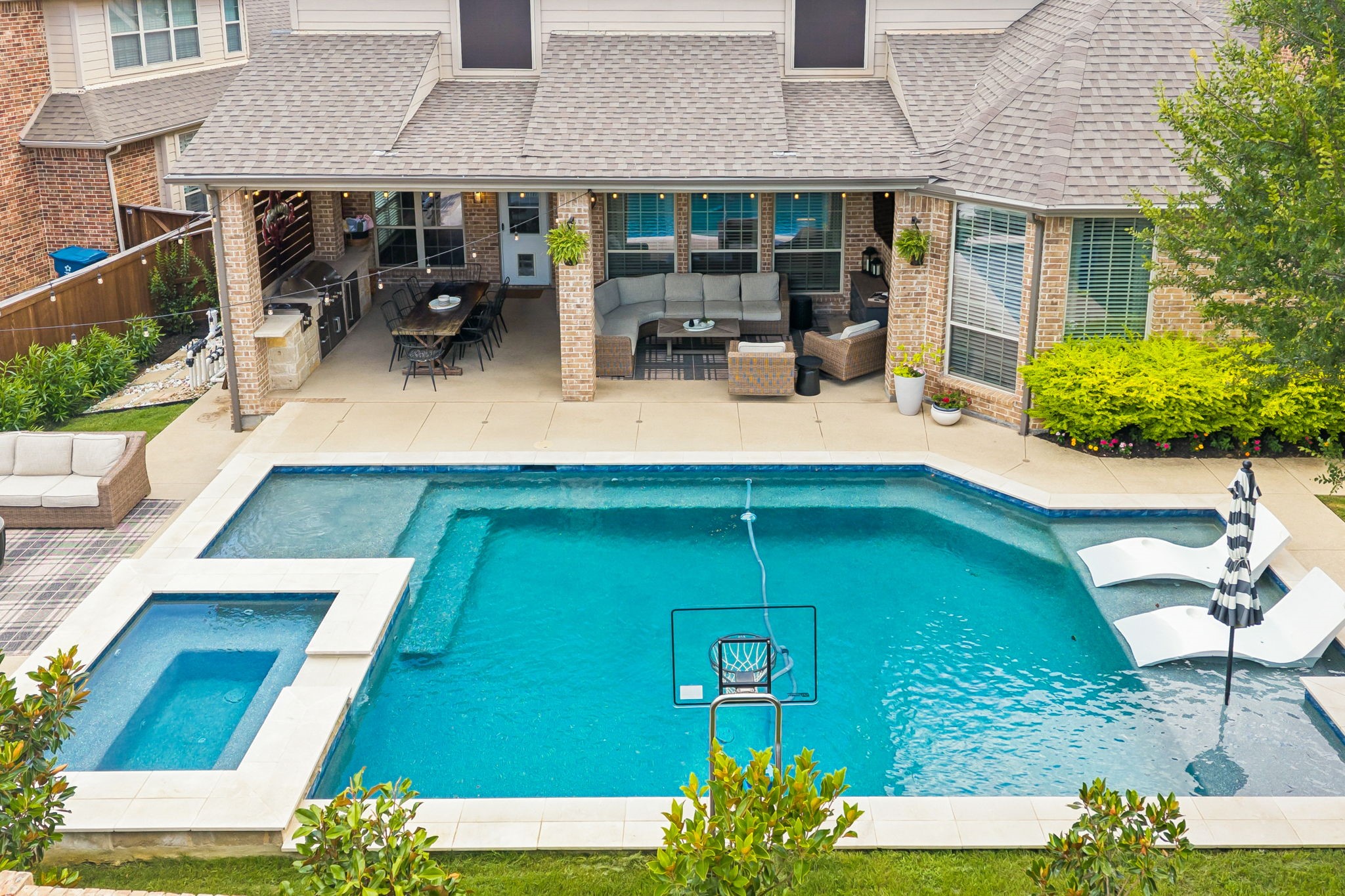 8312 Victoria Lane Lantana TX 76226
