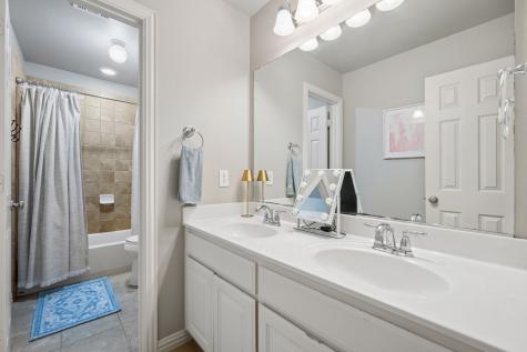 8312 Victoria Lane Lantana TX 76226