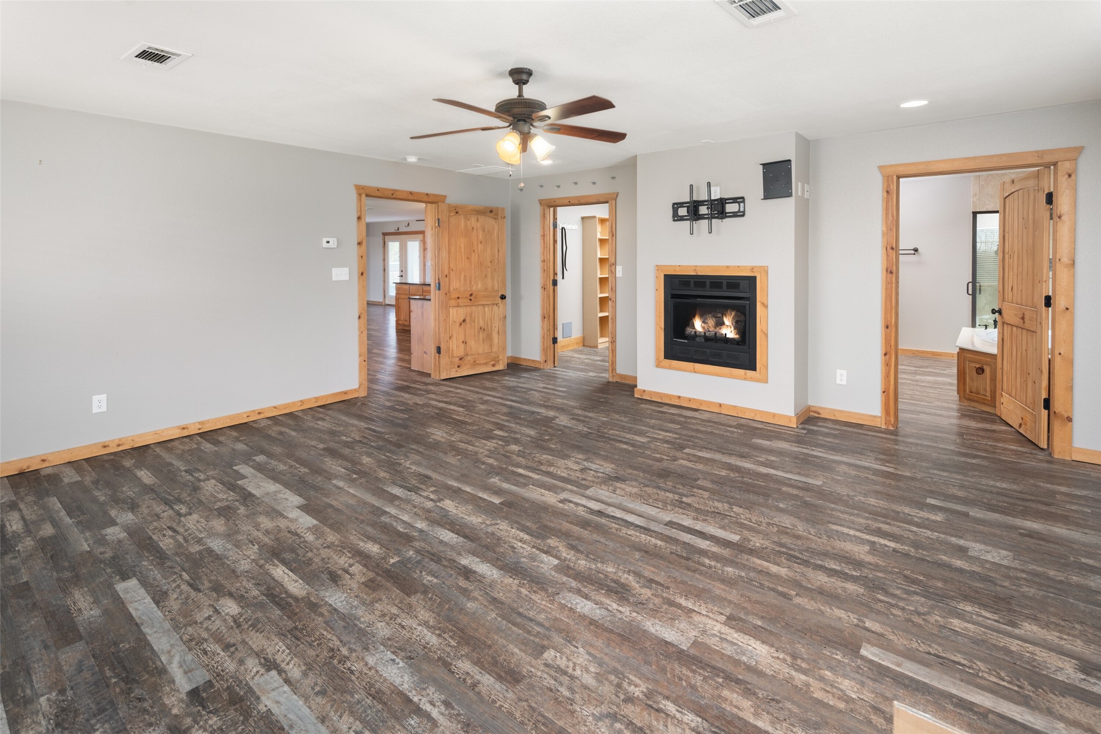 12488 Eastline Road Trenton TX 75490