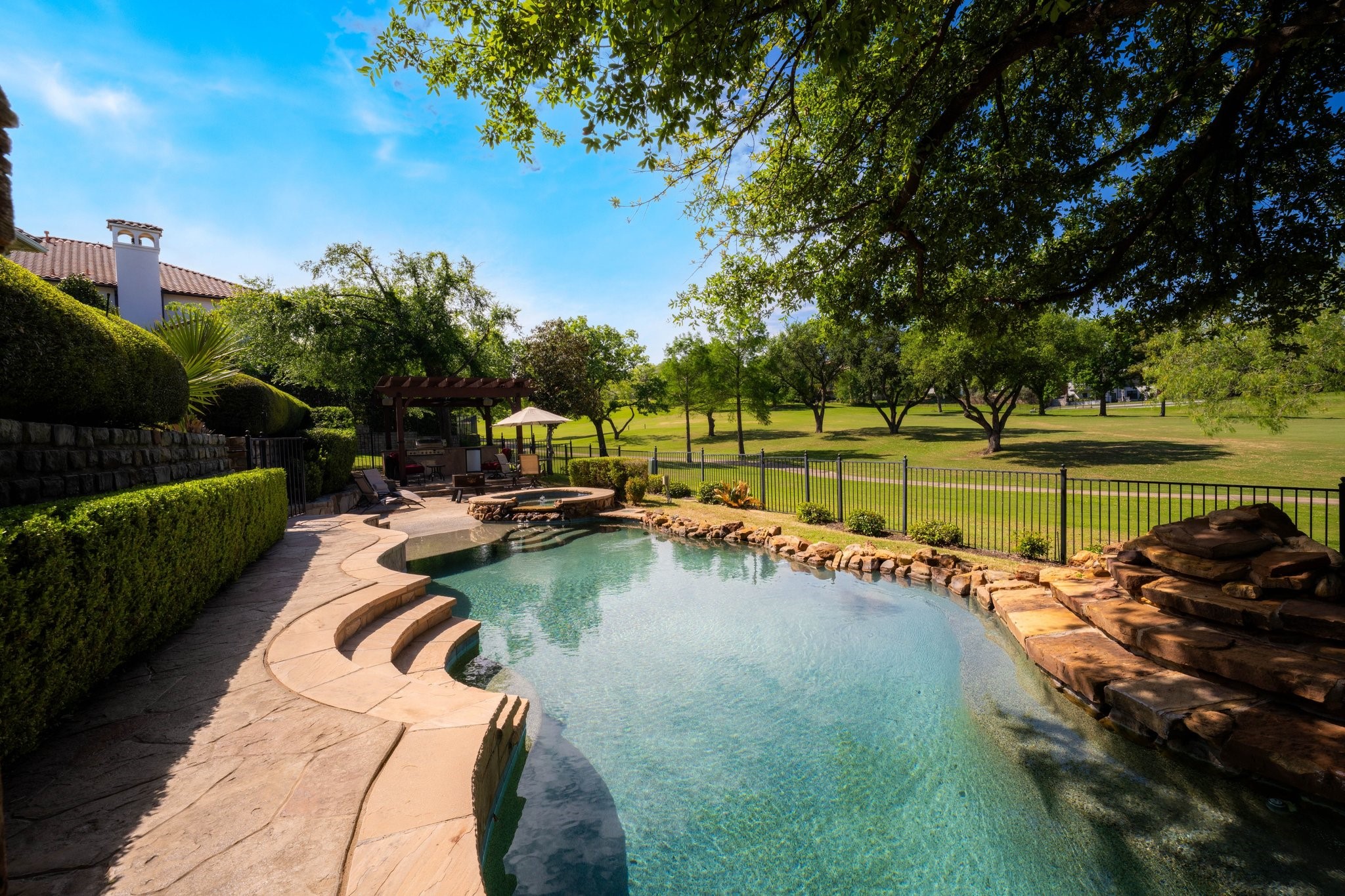 1802 Driskill Drive Irving TX 75038