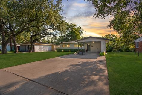 1836 Crest Ridge Drive Dallas TX 75228