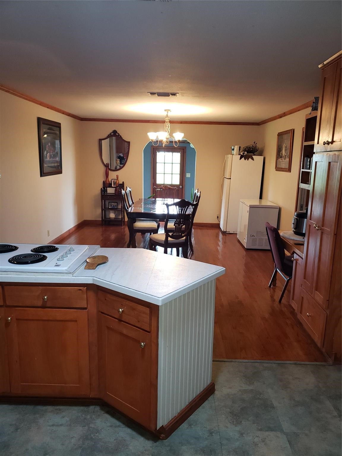 295 Tx-11 Winnsboro TX 75494