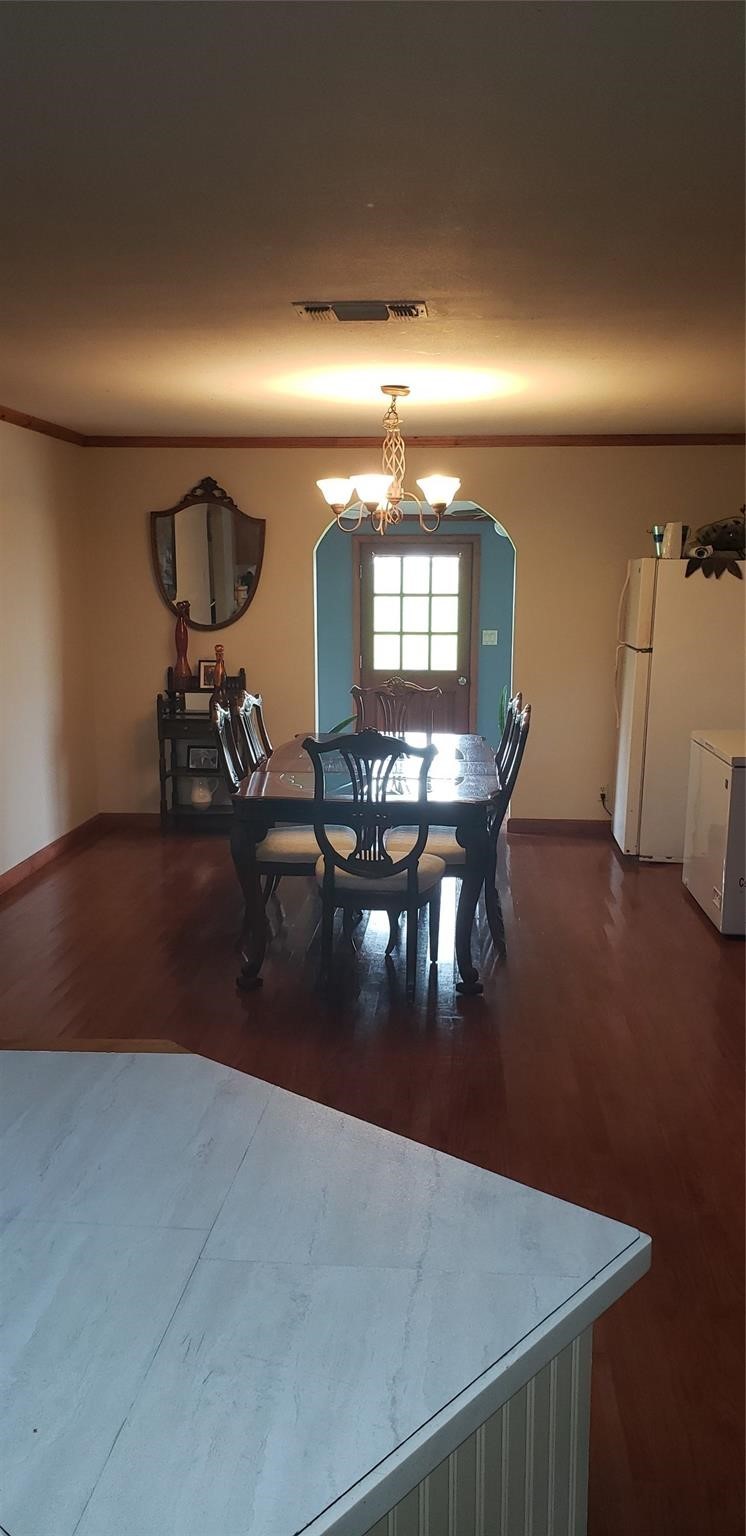 295 Tx-11 Winnsboro TX 75494