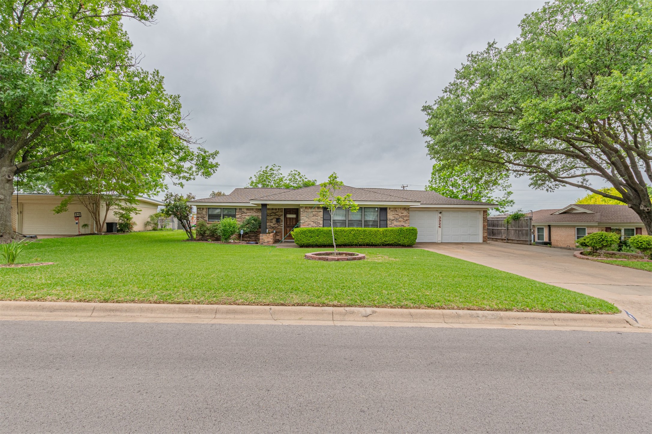 3924 Westerly Road Benbrook TX 76116