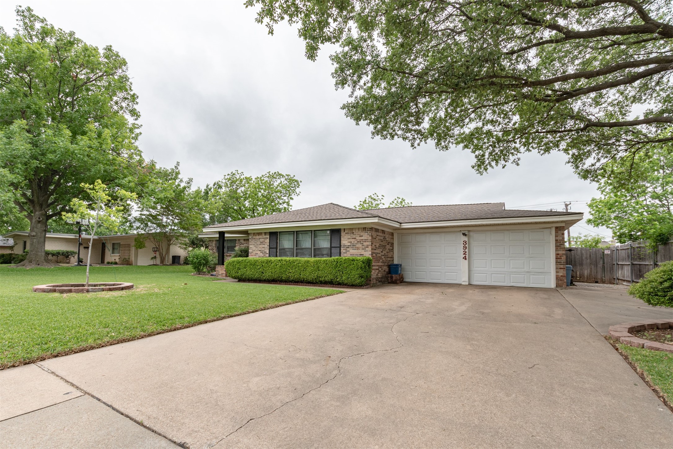 3924 Westerly Road Benbrook TX 76116
