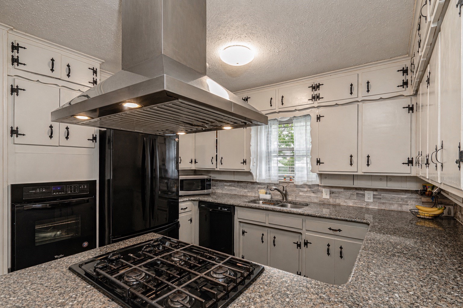 3924 Westerly Road Benbrook TX 76116