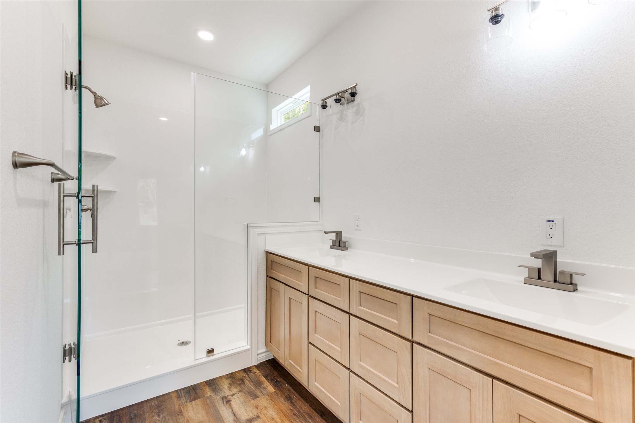 4004 Tahoe Court Granbury TX 76048