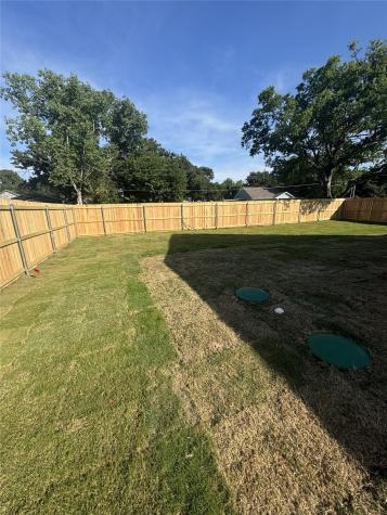4004 Tahoe Court Granbury TX 76048