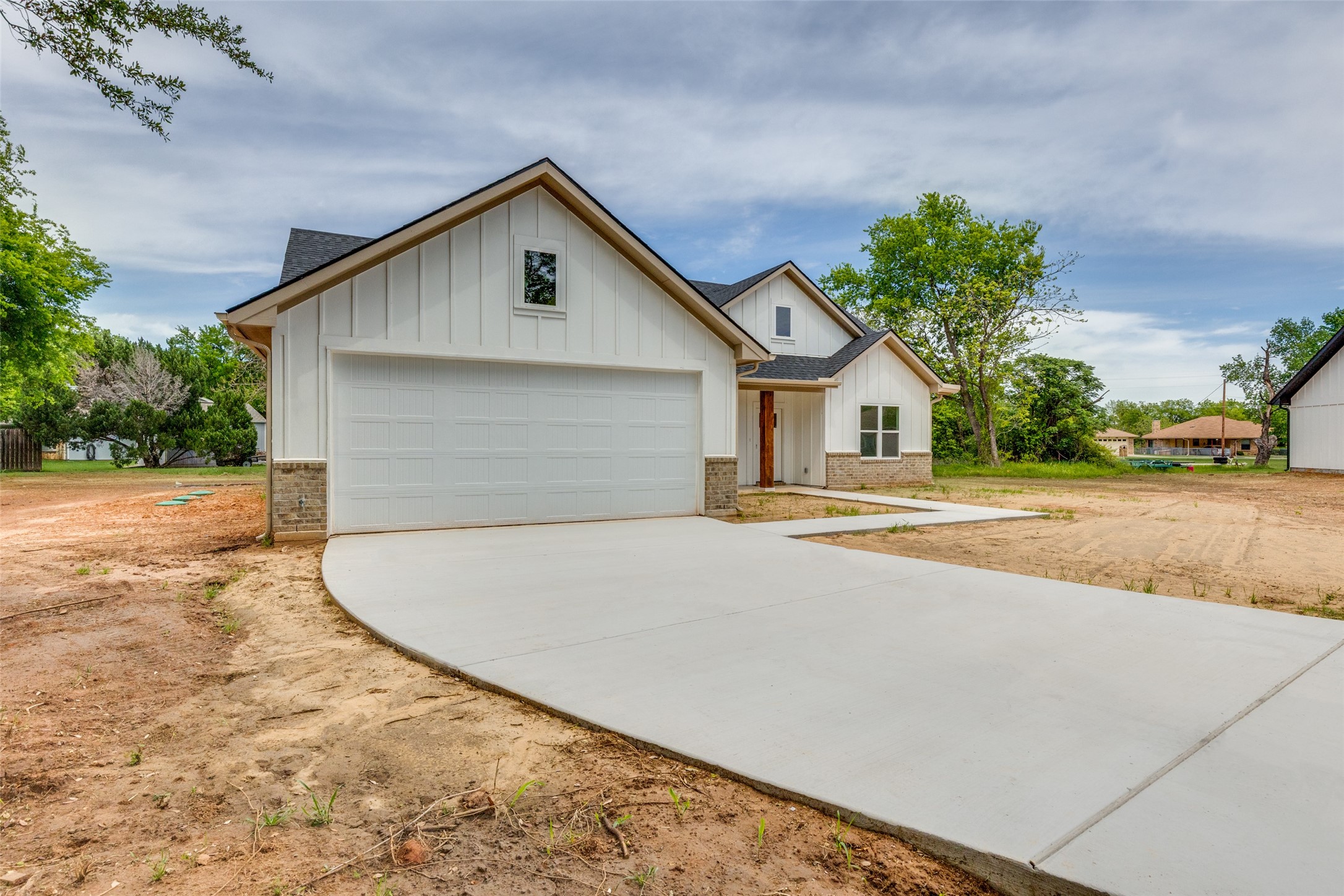 4004 Tahoe Court Granbury TX 76048
