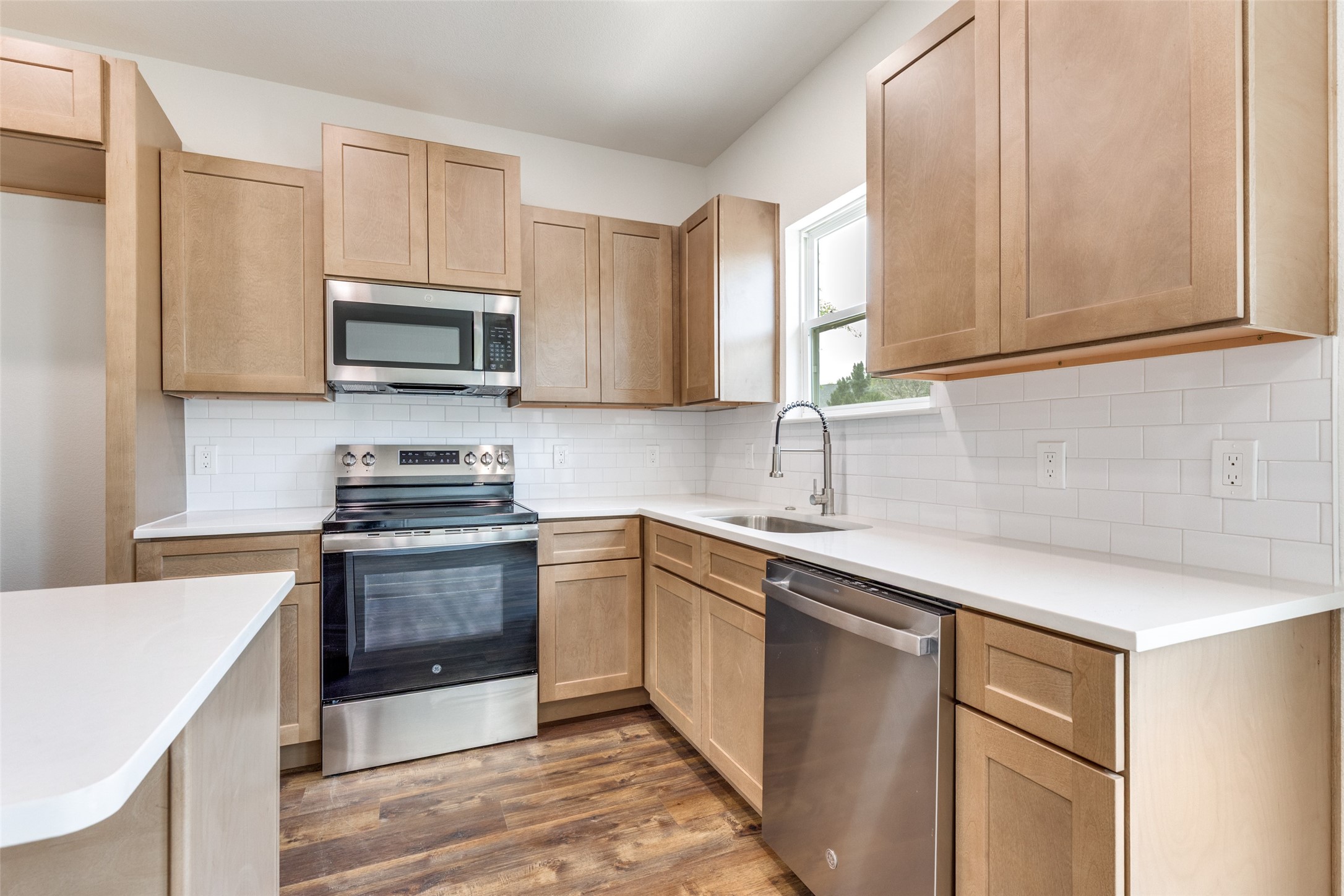 4004 Tahoe Court Granbury TX 76048