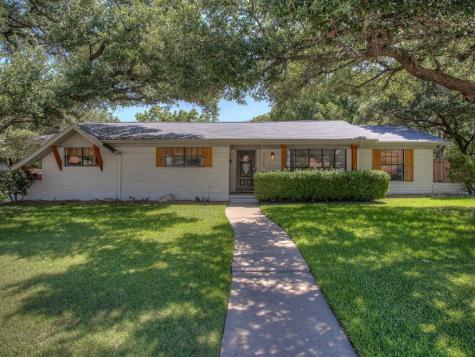 4628 Norvell Drive Haltom City TX 76117