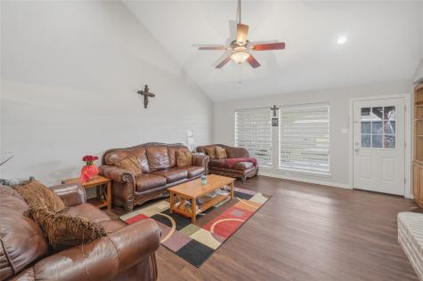2213 Deep Valley Drive Mckinney TX 75071