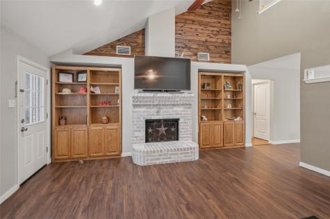 2213 Deep Valley Drive Mckinney TX 75071