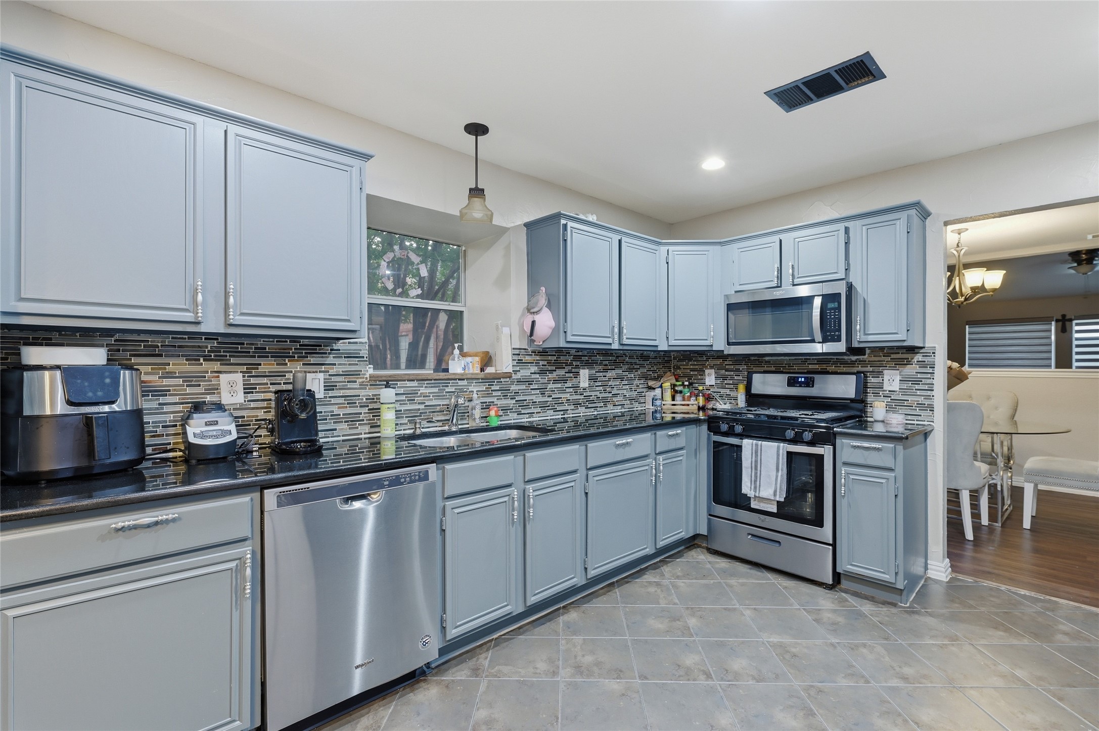 2213 Deep Valley Drive Mckinney TX 75071