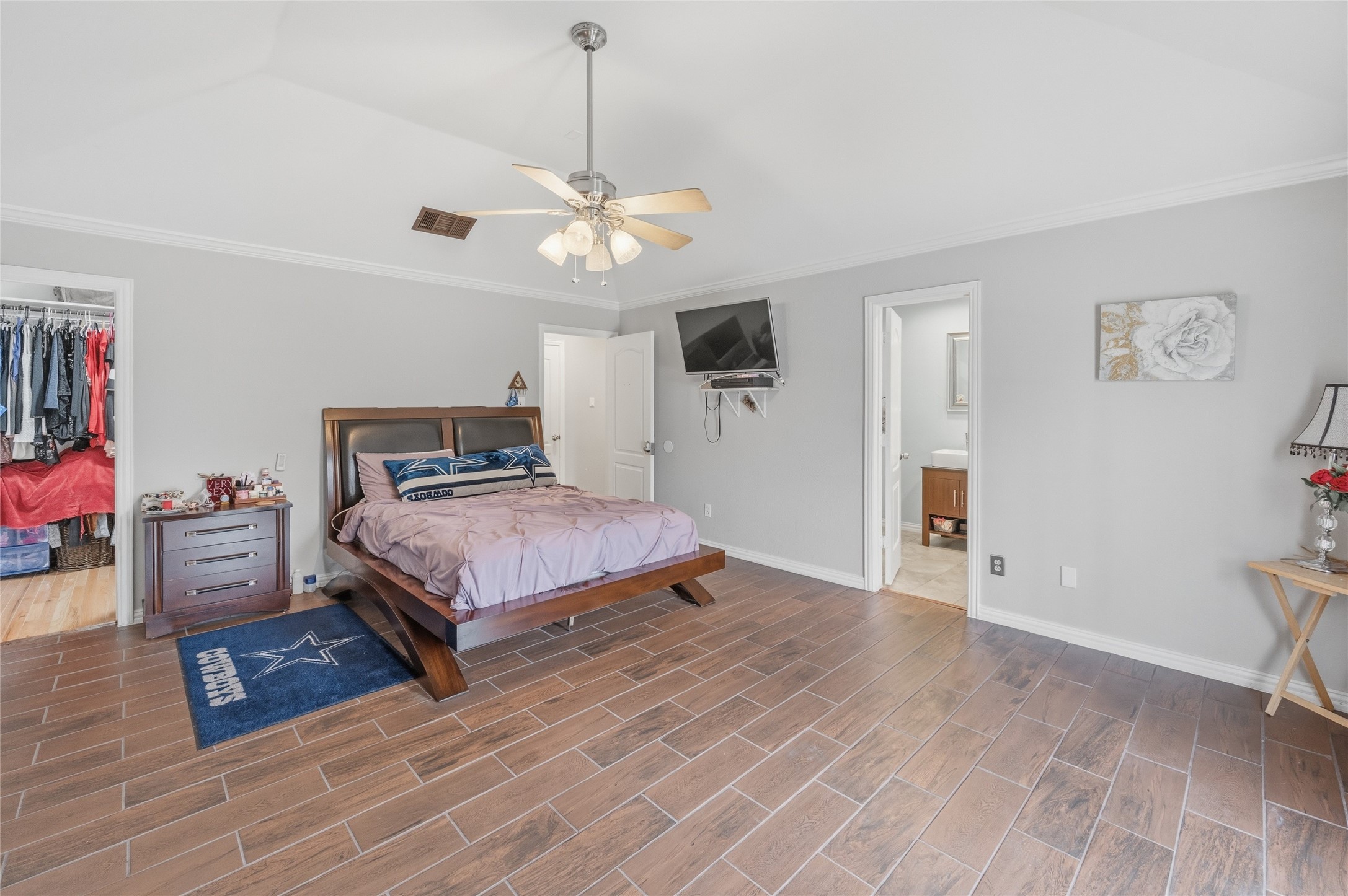 2213 Deep Valley Drive Mckinney TX 75071