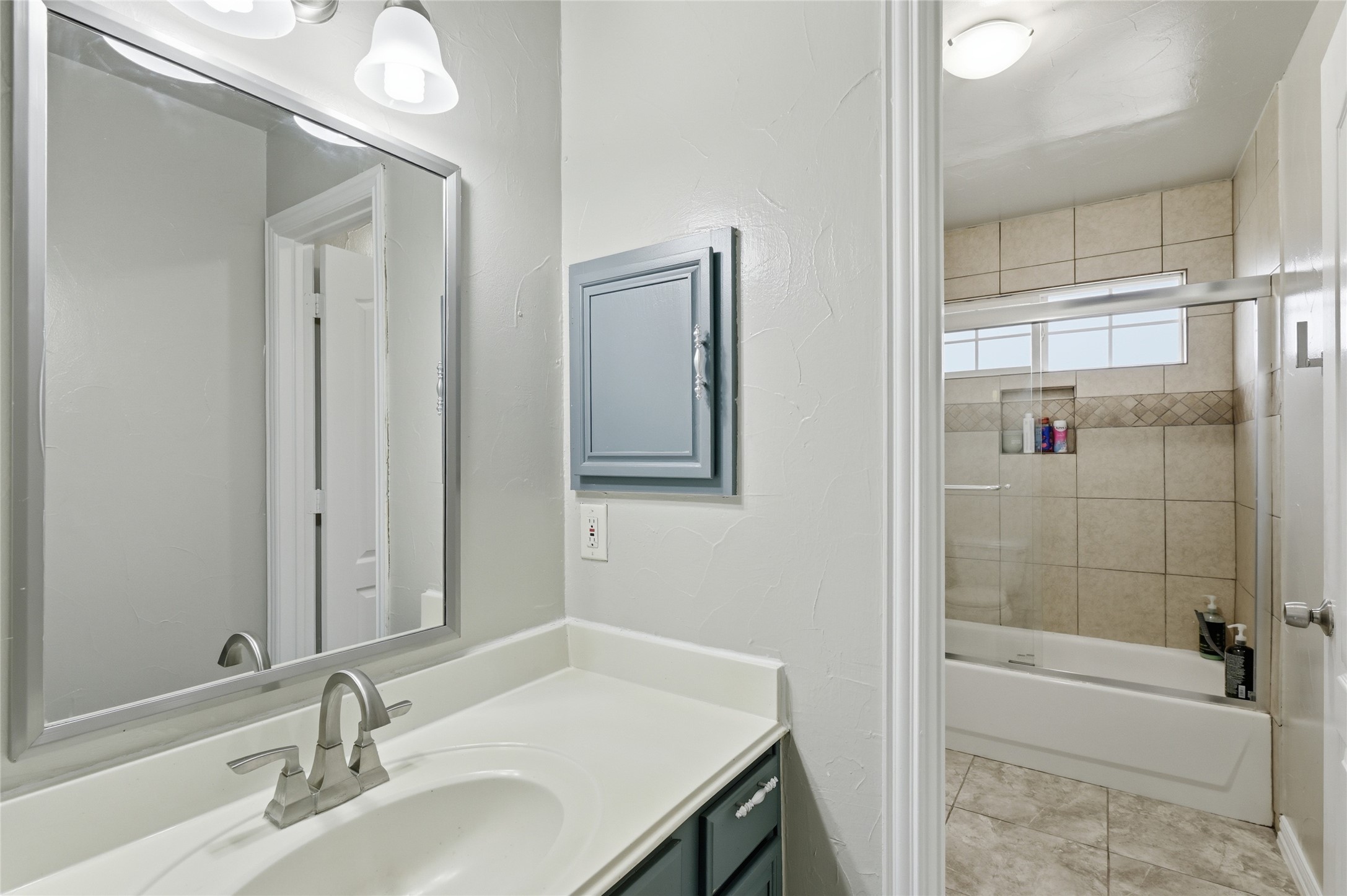 2213 Deep Valley Drive Mckinney TX 75071