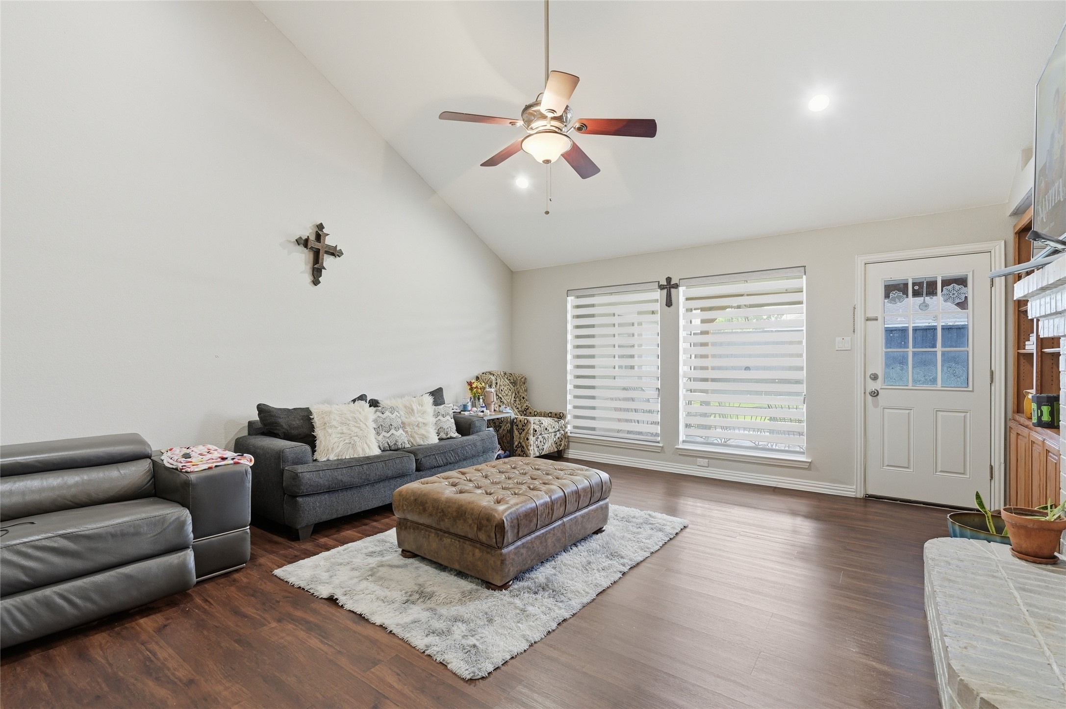2213 Deep Valley Drive Mckinney TX 75071