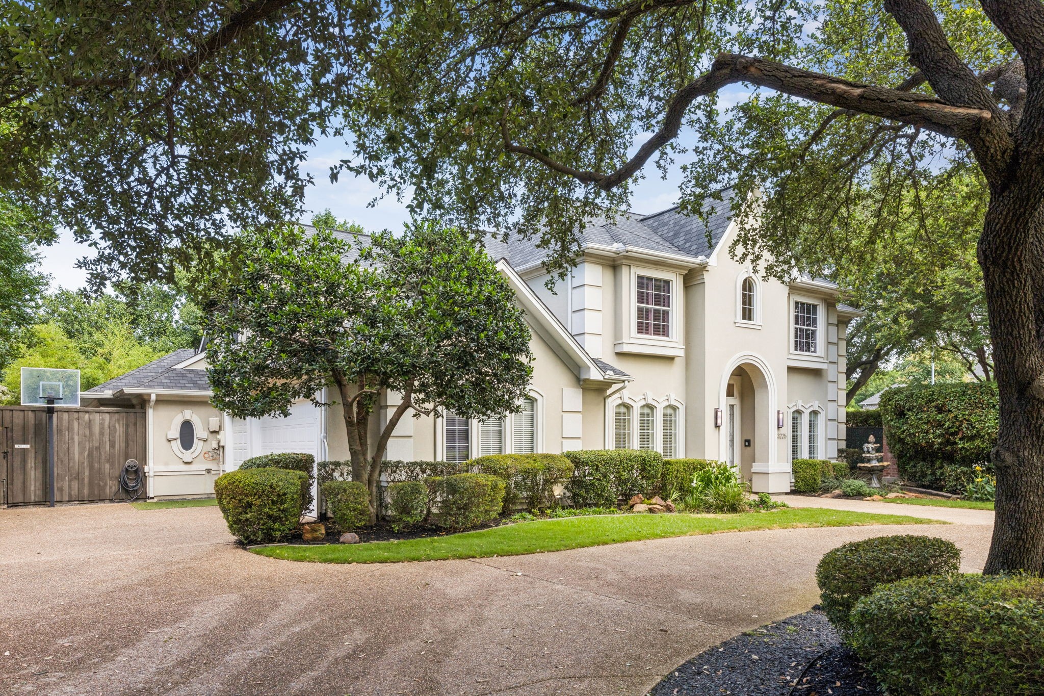 3225 Oak Hollow Drive Plano TX 75093