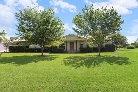 145 Rs County Road 3445 Emory TX 75440