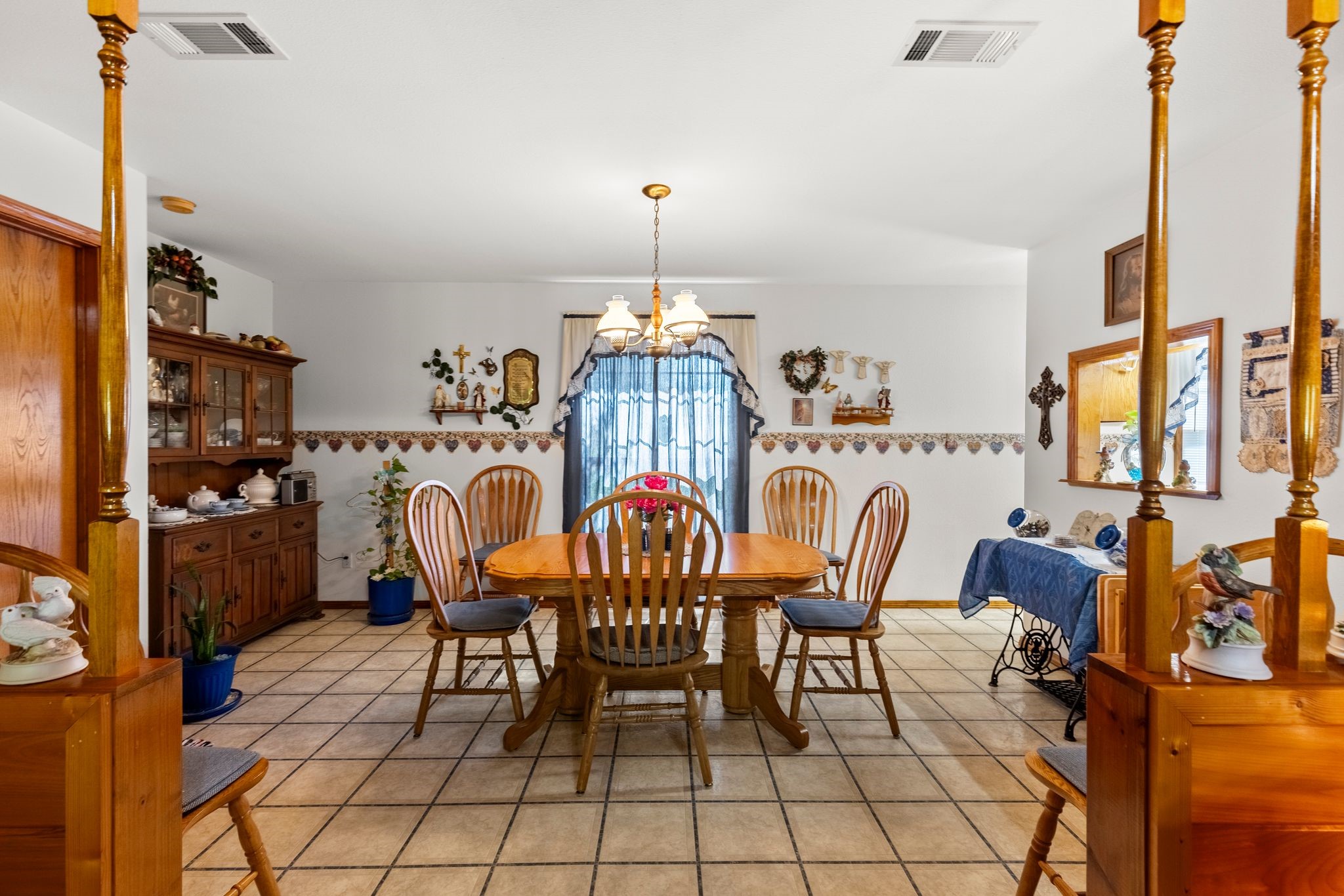 145 Rs County Road 3445 Emory TX 75440