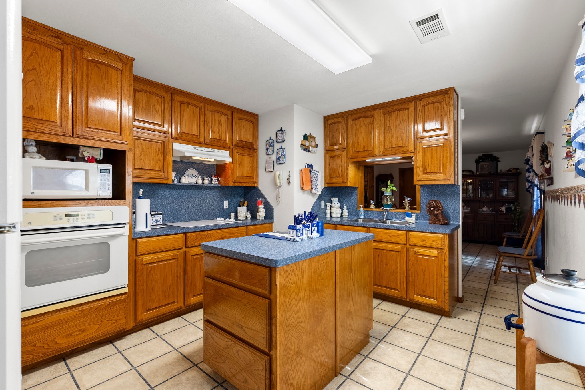 145 Rs County Road 3445 Emory TX 75440