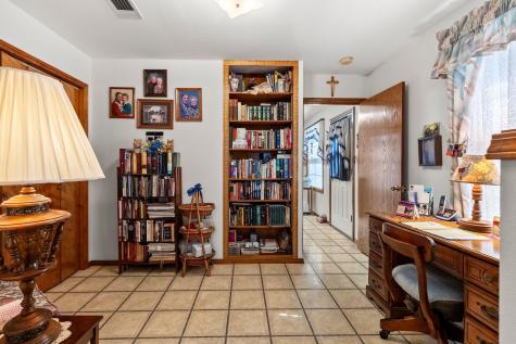 145 Rs County Road 3445 Emory TX 75440