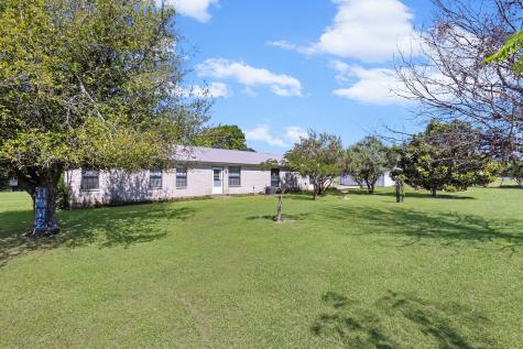145 Rs County Road 3445 Emory TX 75440
