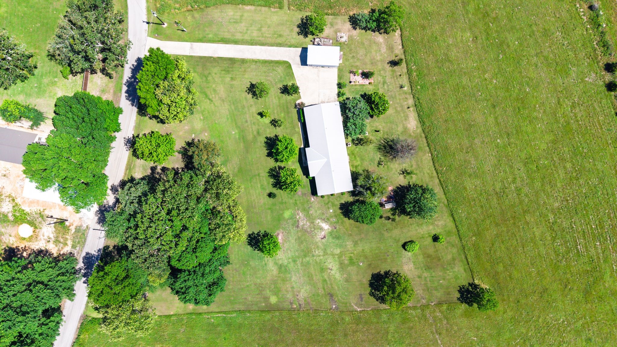 145 Rs County Road 3445 Emory TX 75440
