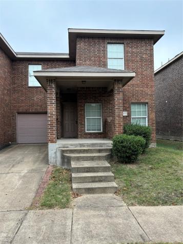 2217 Stonebrook Lane Mesquite TX 75181