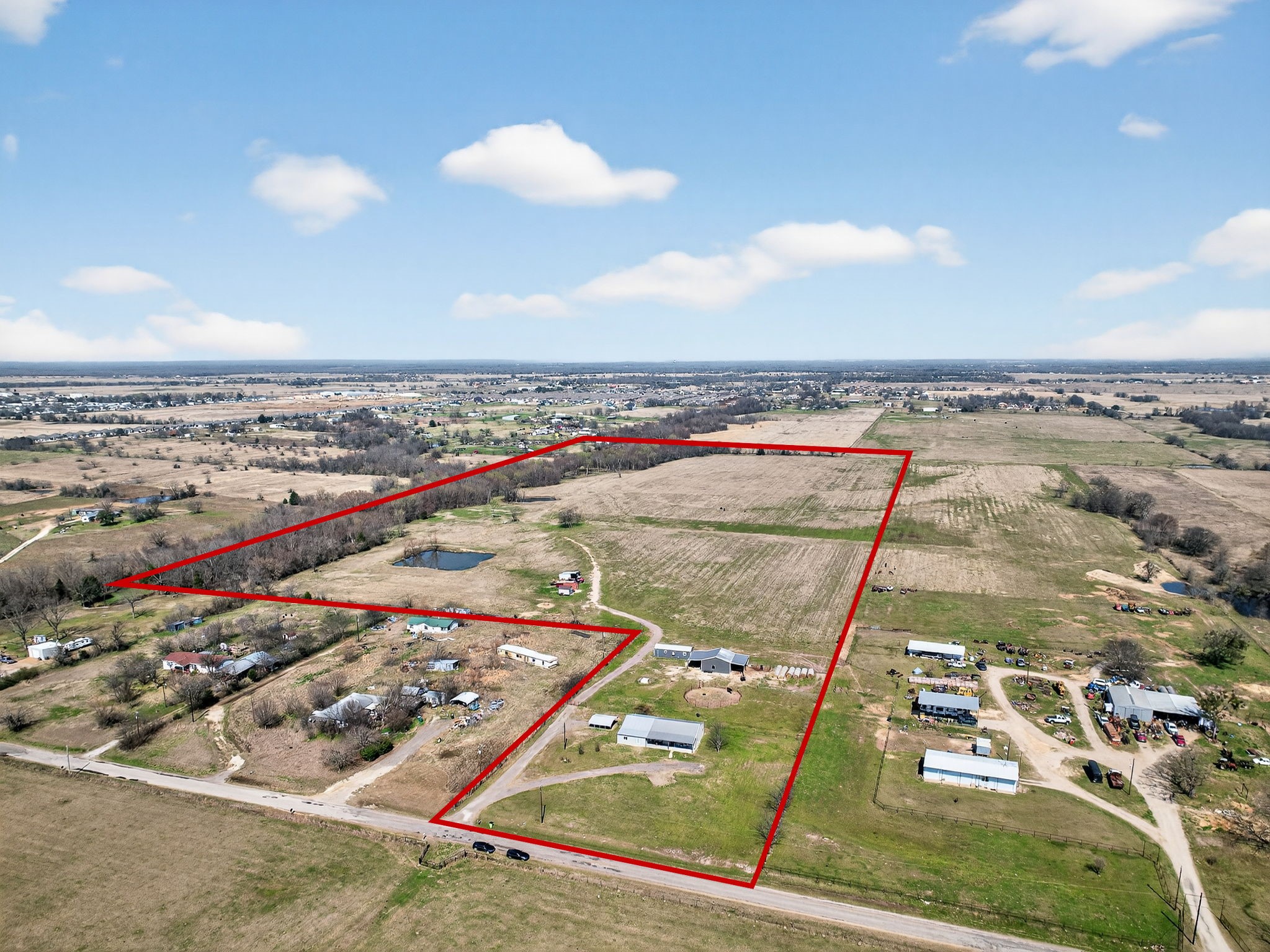 2444 Vz County Road 2813 Mabank TX 75147