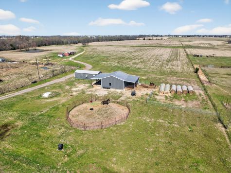 2444 Vz County Road 2813 Mabank TX 75147