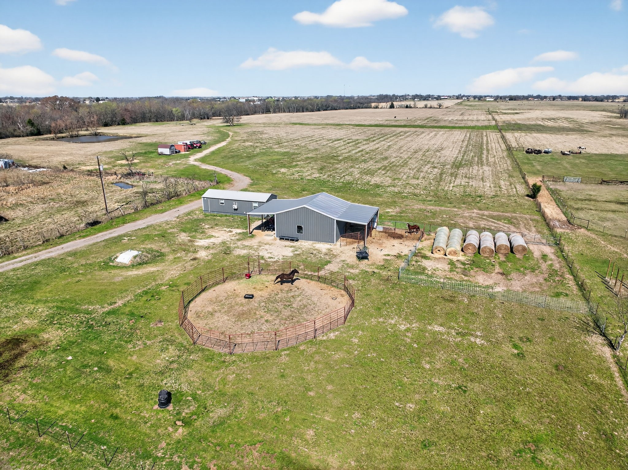 2444 Vz County Road 2813 Mabank TX 75147