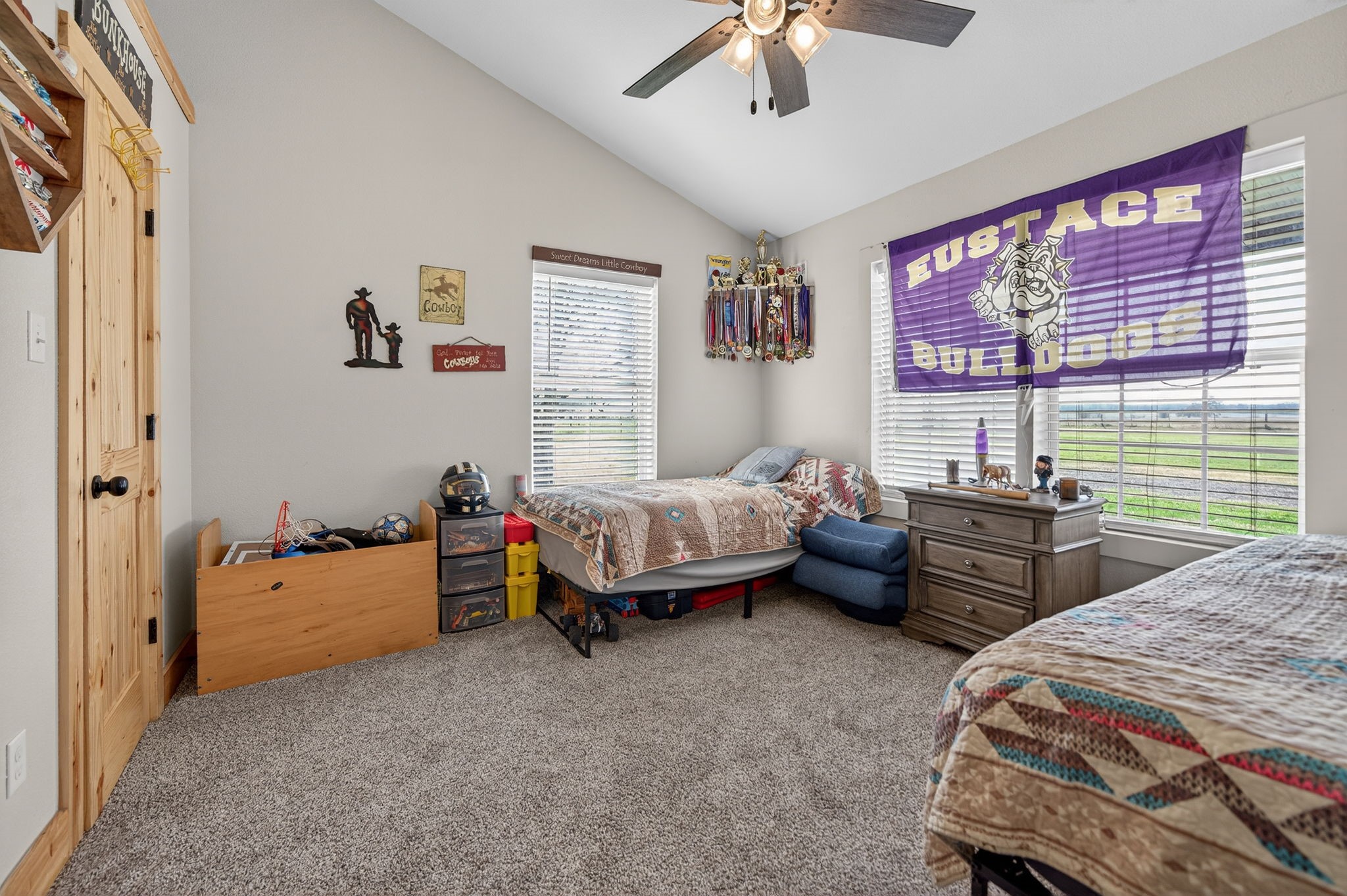 2444 Vz County Road 2813 Mabank TX 75147