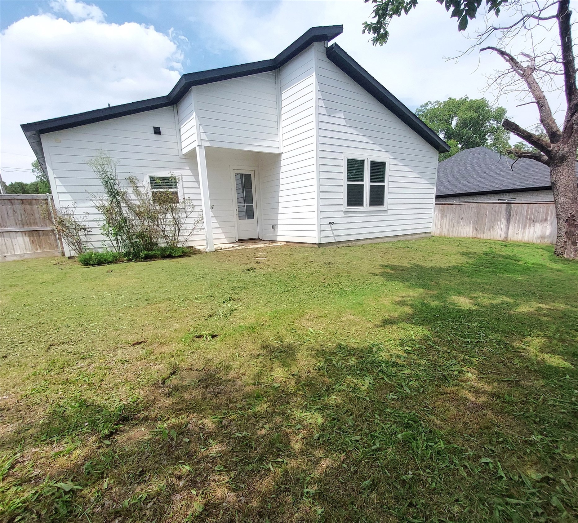 2604 Flora Lane Denison TX 75020