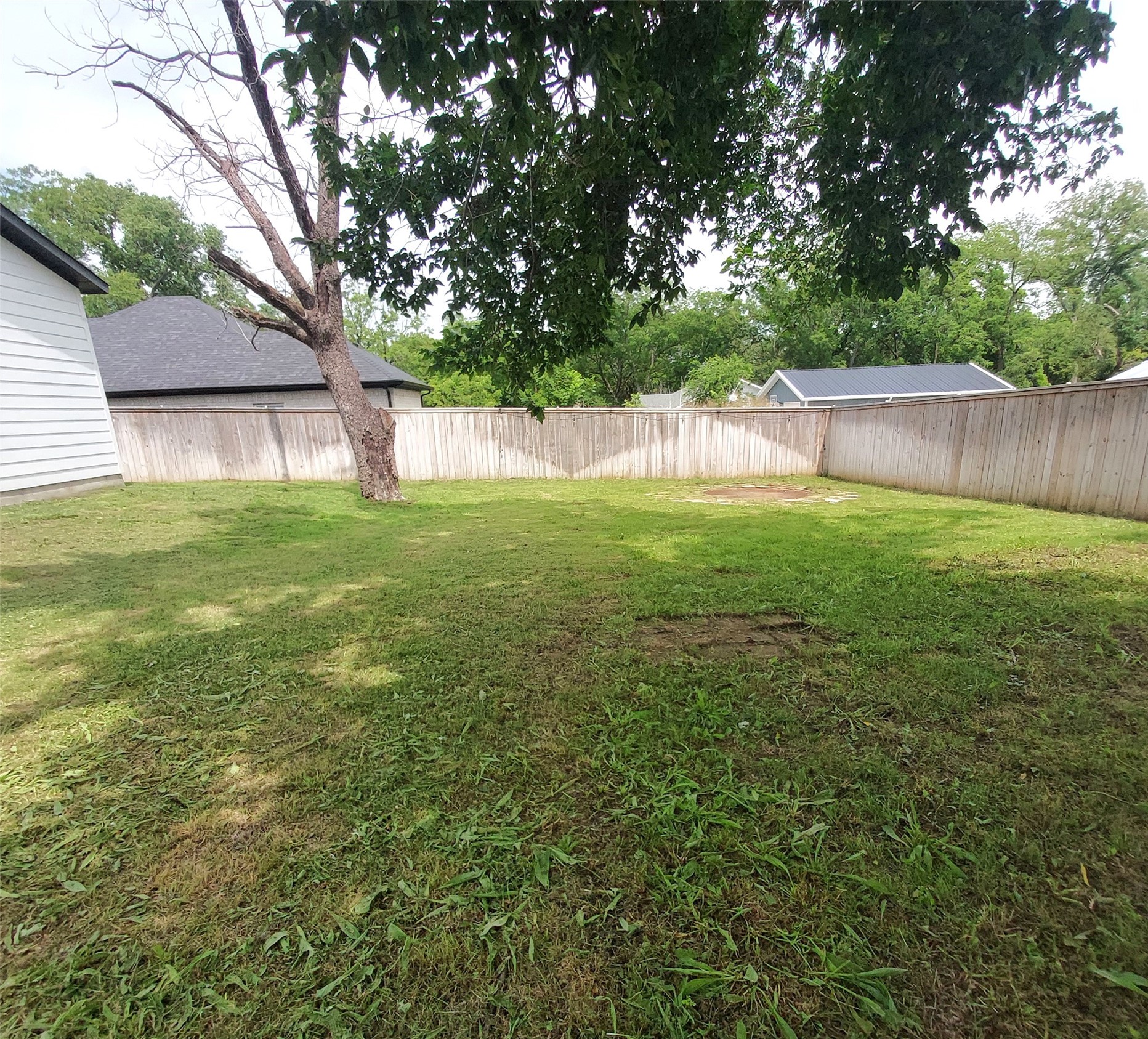 2604 Flora Lane Denison TX 75020