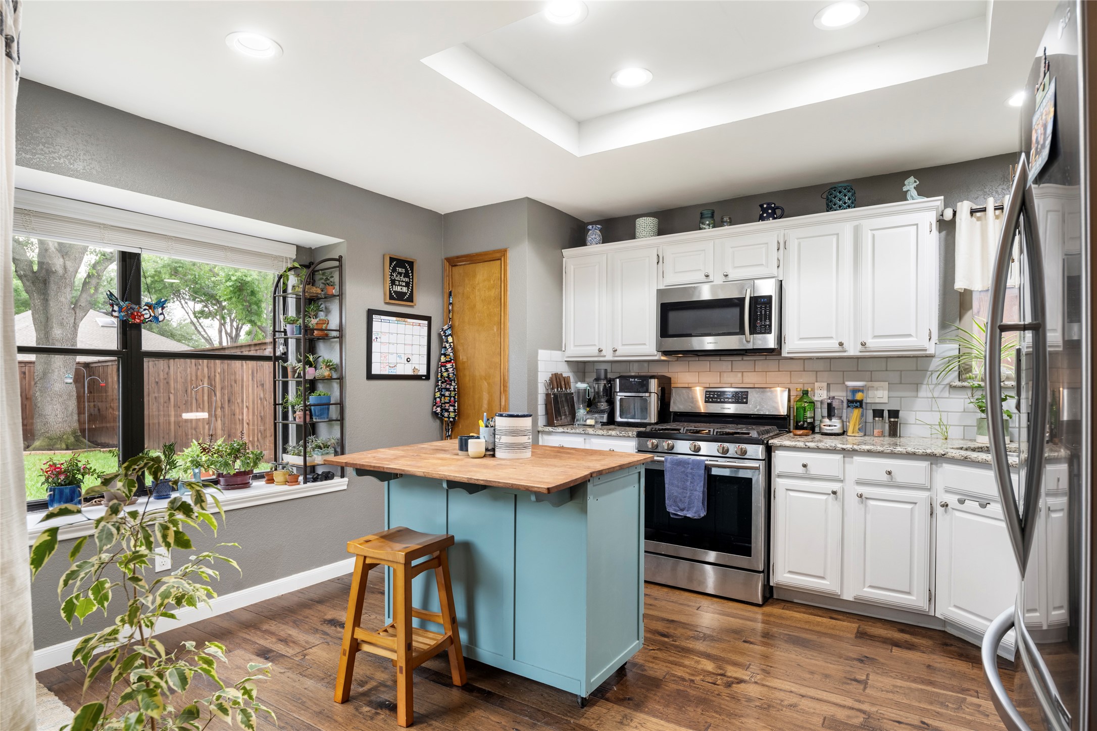2002 Lansdown Drive Carrollton TX 75010
