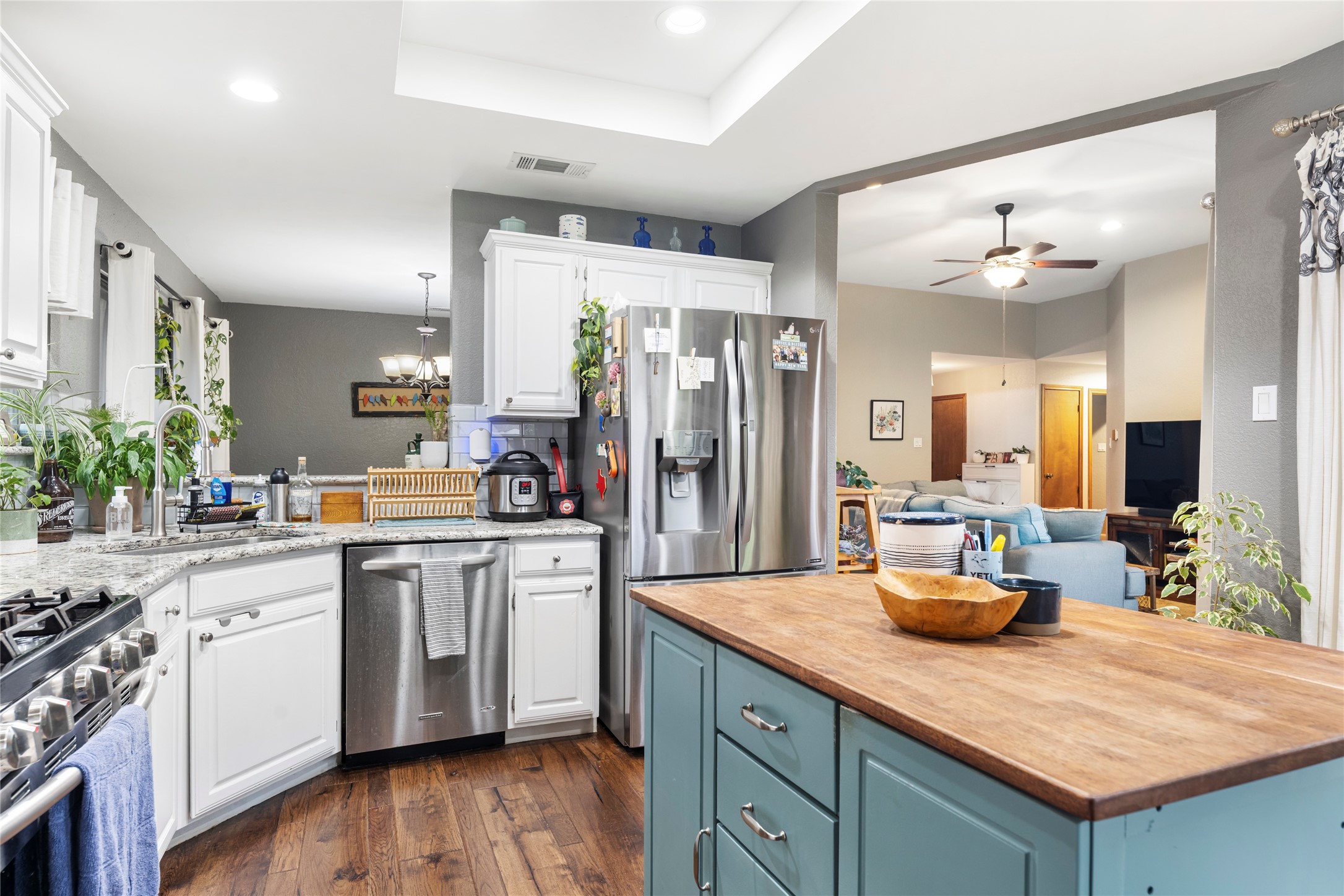 2002 Lansdown Drive Carrollton TX 75010