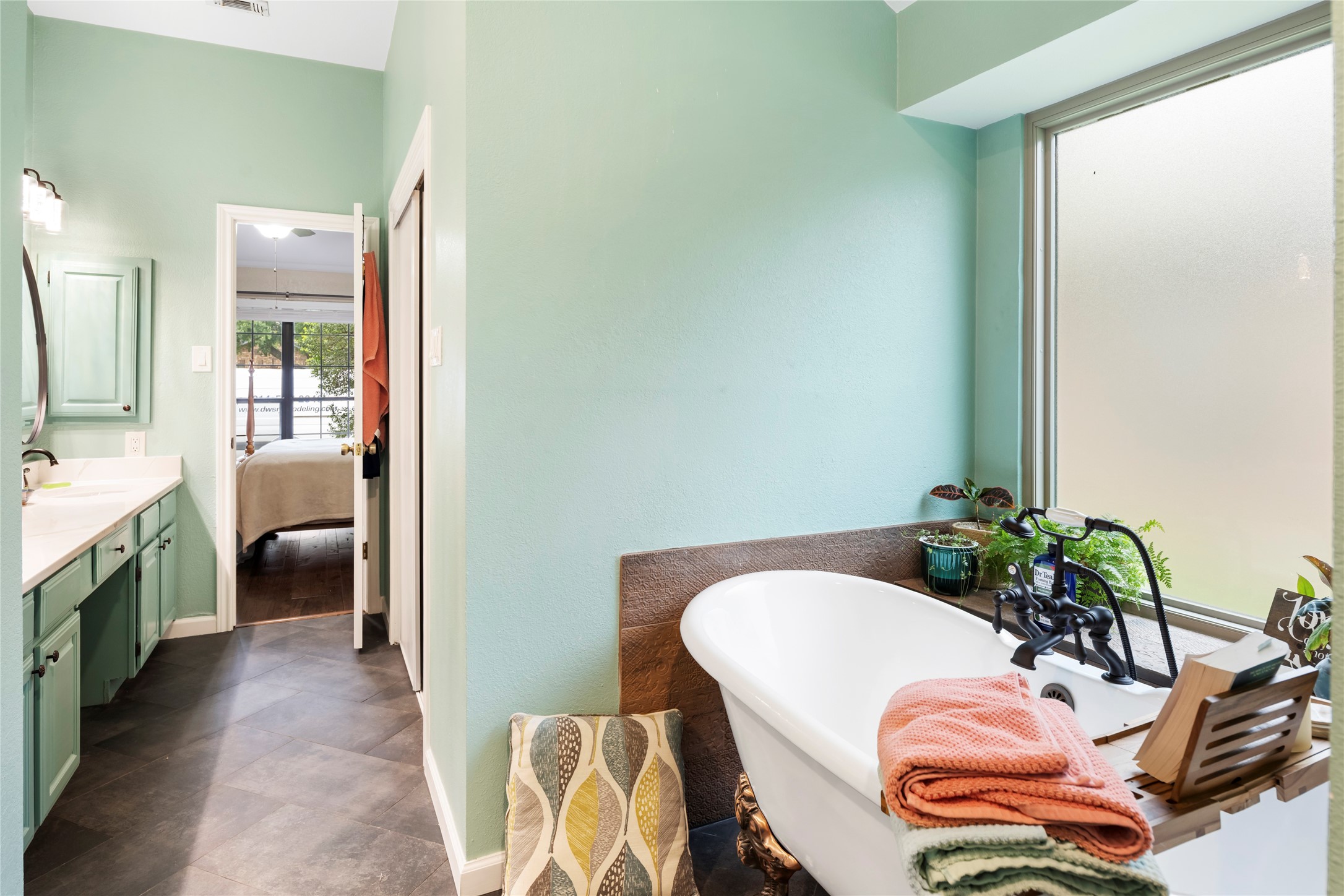 2002 Lansdown Drive Carrollton TX 75010