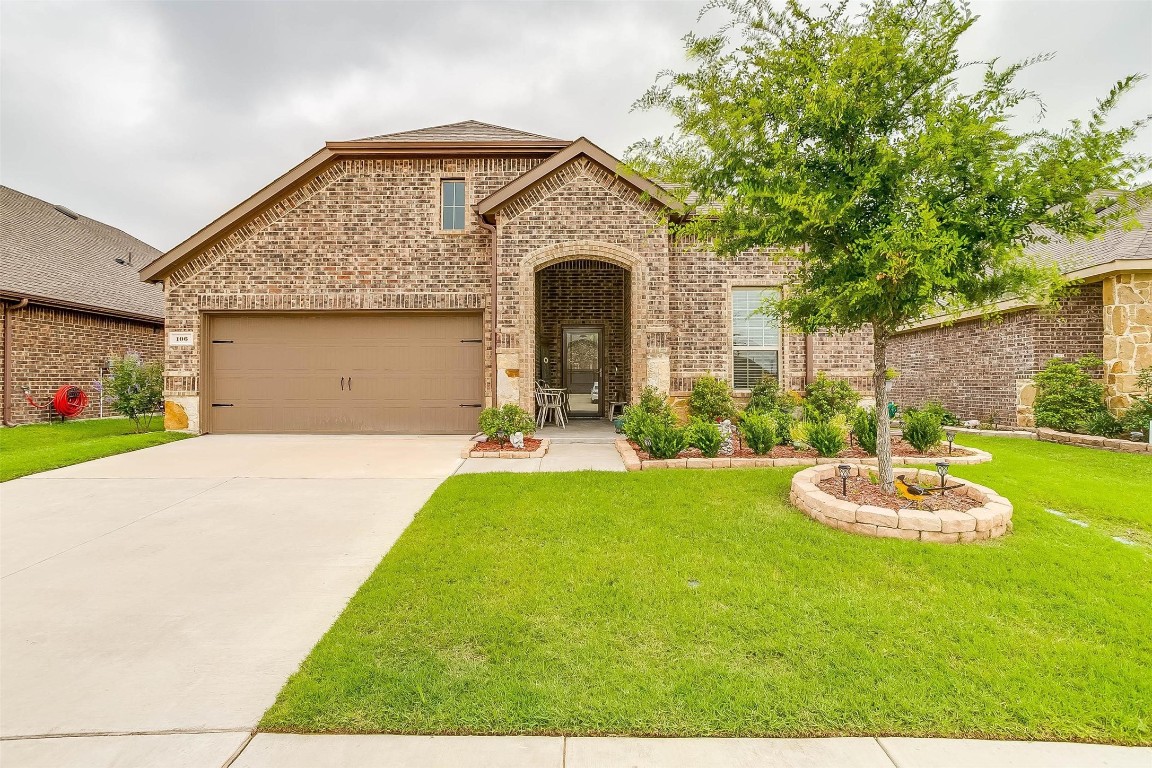 106 Arborside Drive Waxahachie TX 75165