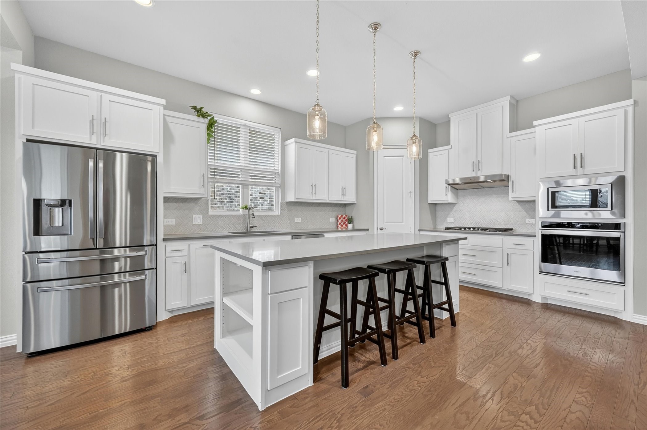 713 Rous Falls Drive Mckinney TX 75071