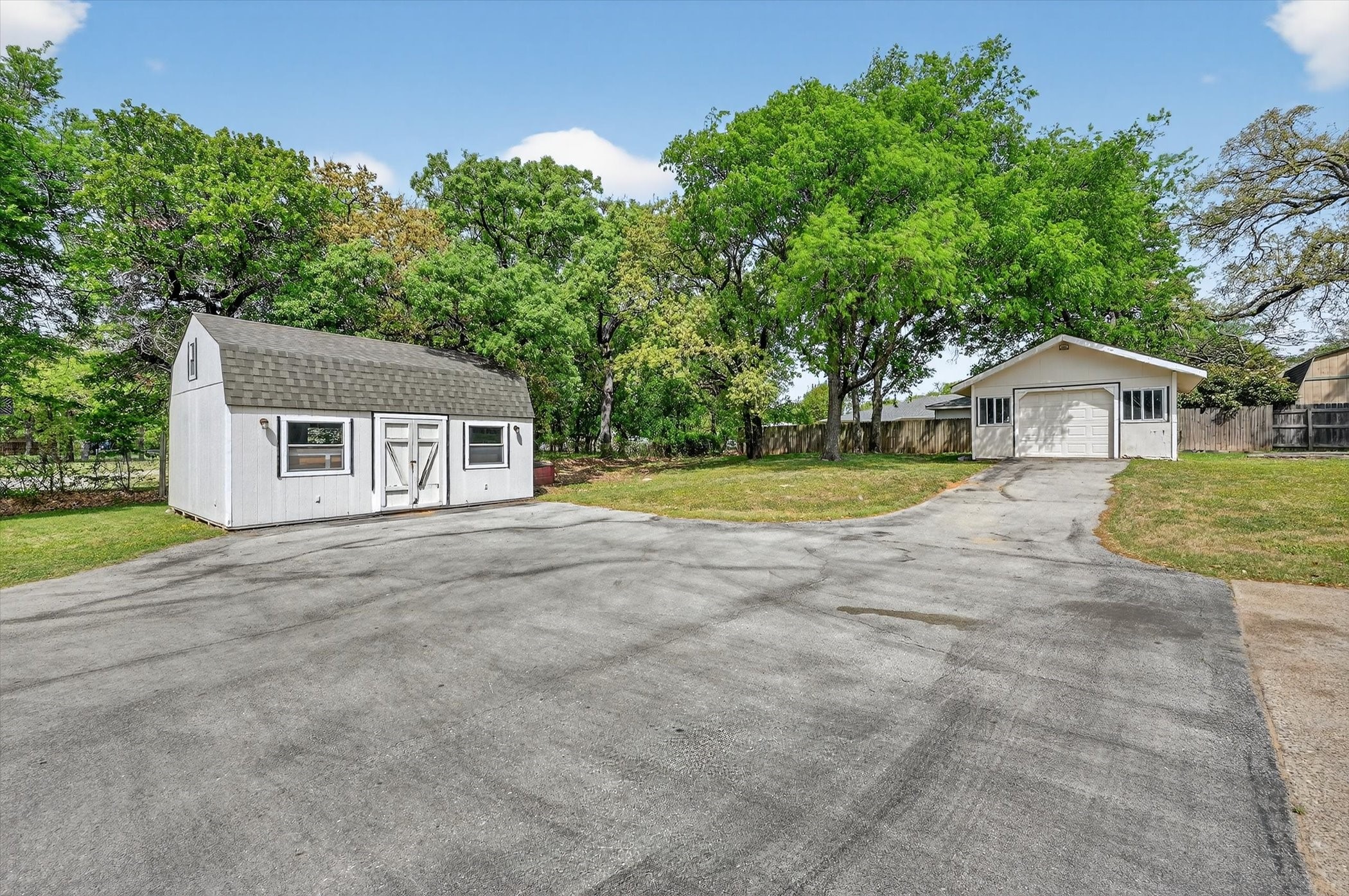 1516 Caddo Peak Trail Joshua TX 76058