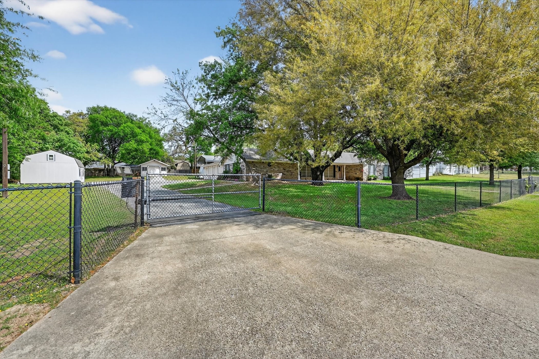1516 Caddo Peak Trail Joshua TX 76058