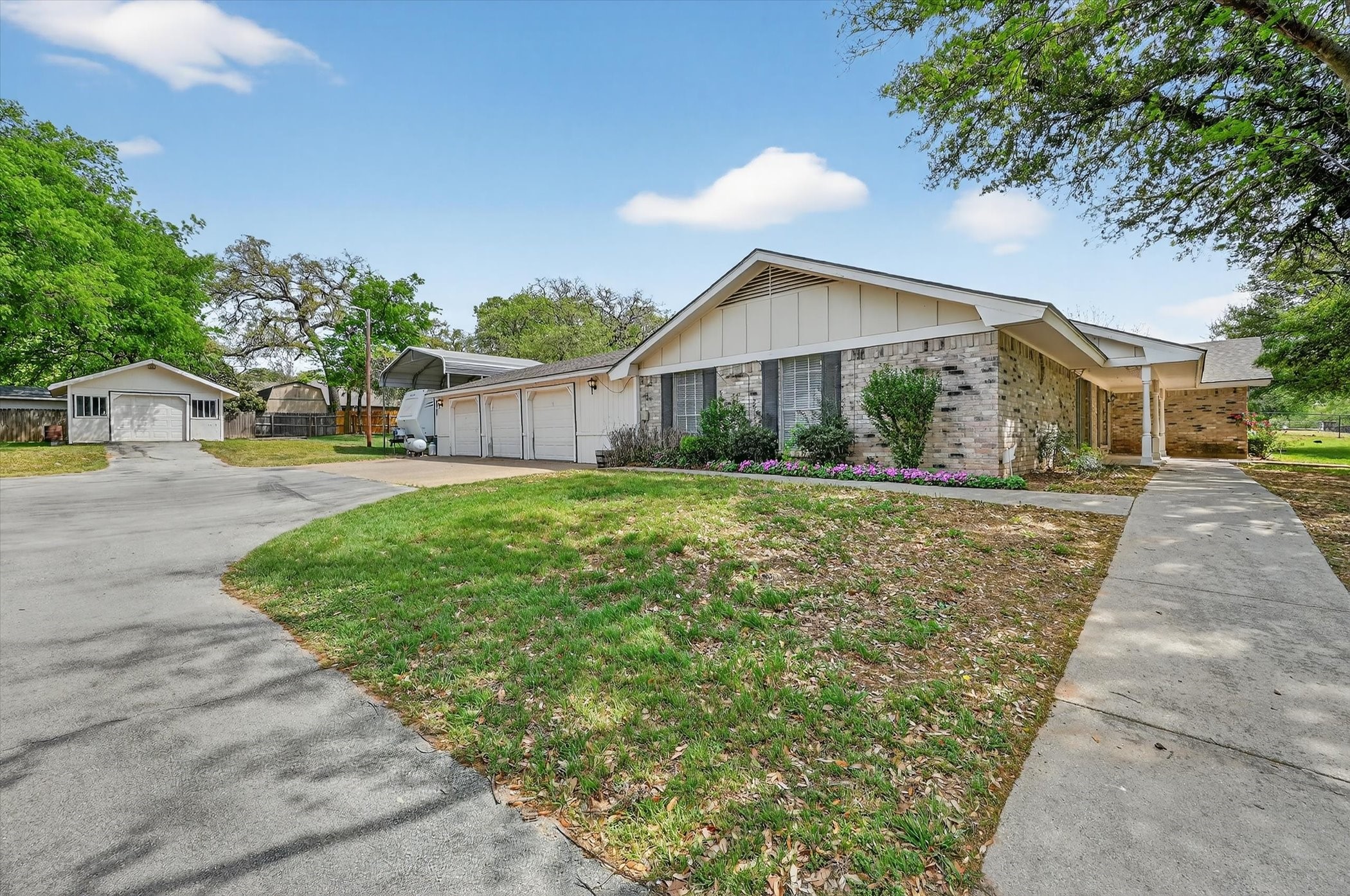 1516 Caddo Peak Trail Joshua TX 76058