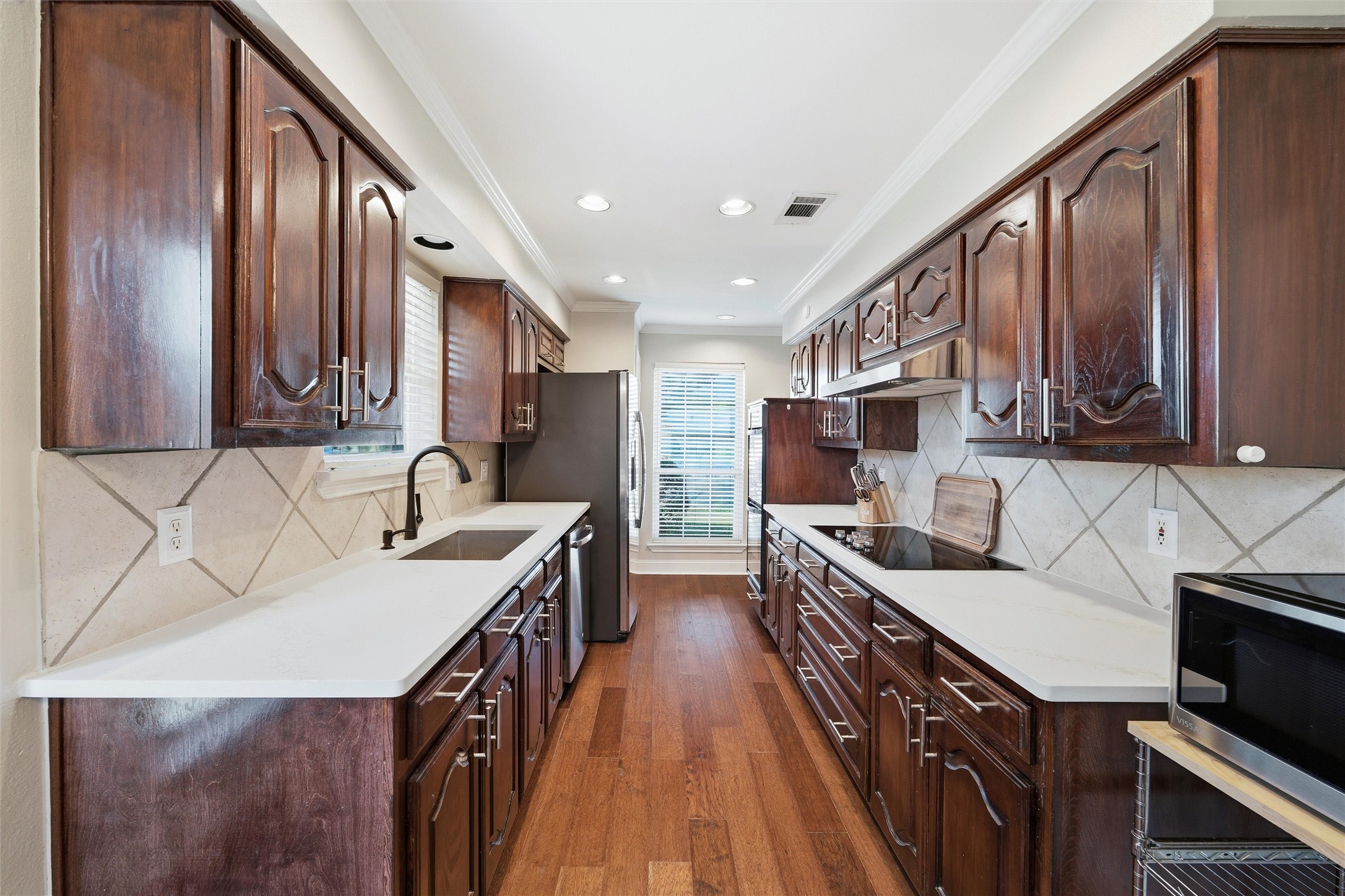 1704 Throwbridge Lane Plano TX 75023
