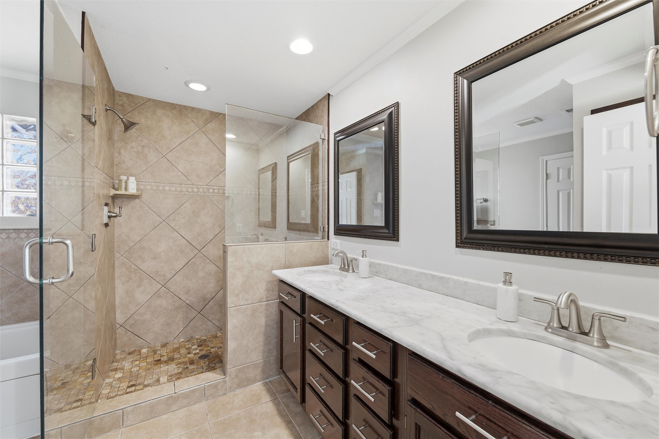 1704 Throwbridge Lane Plano TX 75023