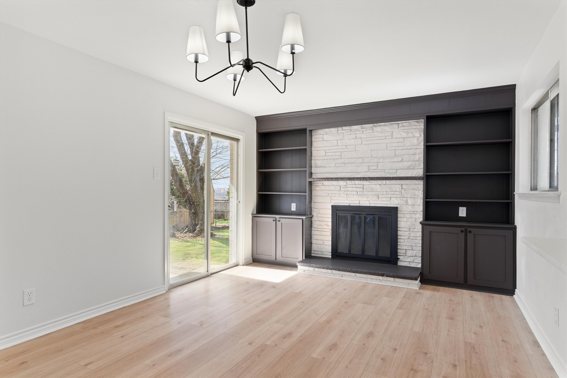 3138 Touraine Drive Dallas TX 75211