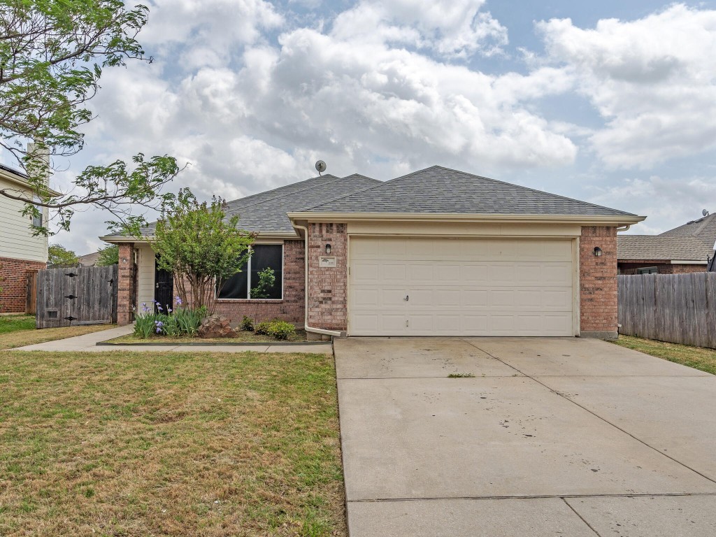 221 Bay Meadows Court Ponder TX 76259