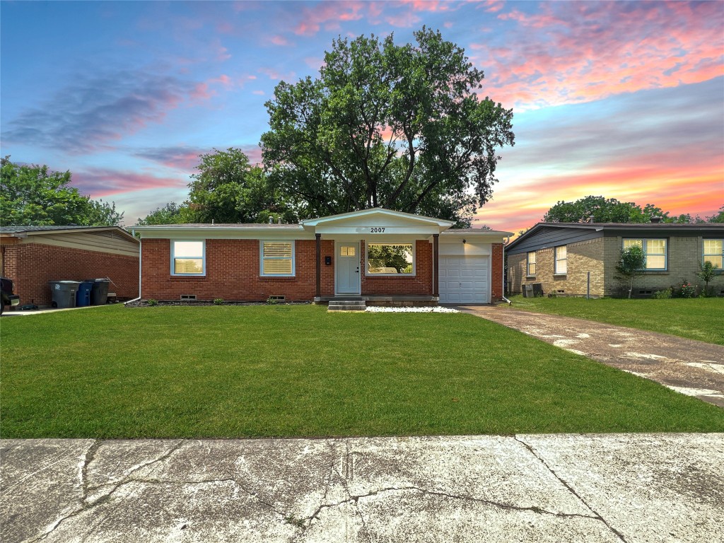 2007 Alhambra Street Dallas TX 75217